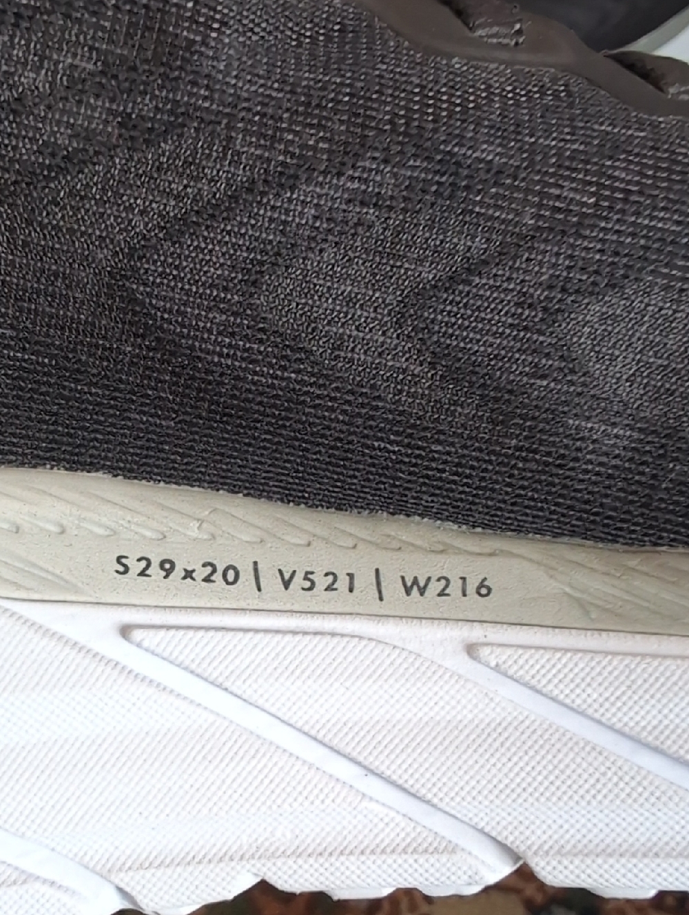 Hoka Arahi 6 Wide Sneakers - Picture 2 of 7